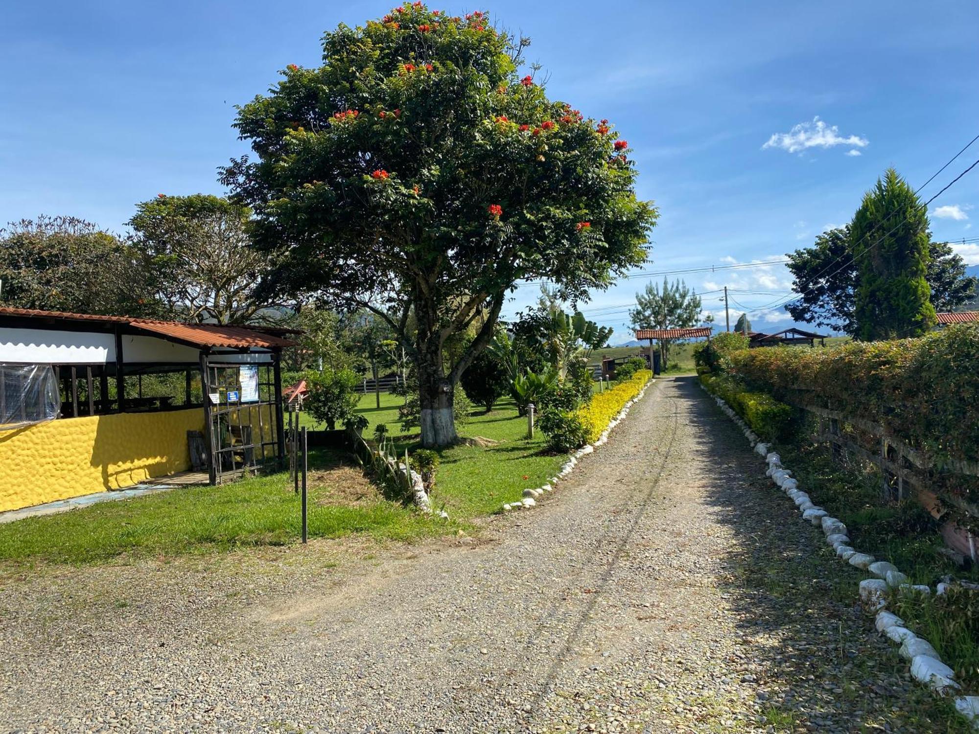 Finca Hotel Paraiso Urrao Екстер'єр фото