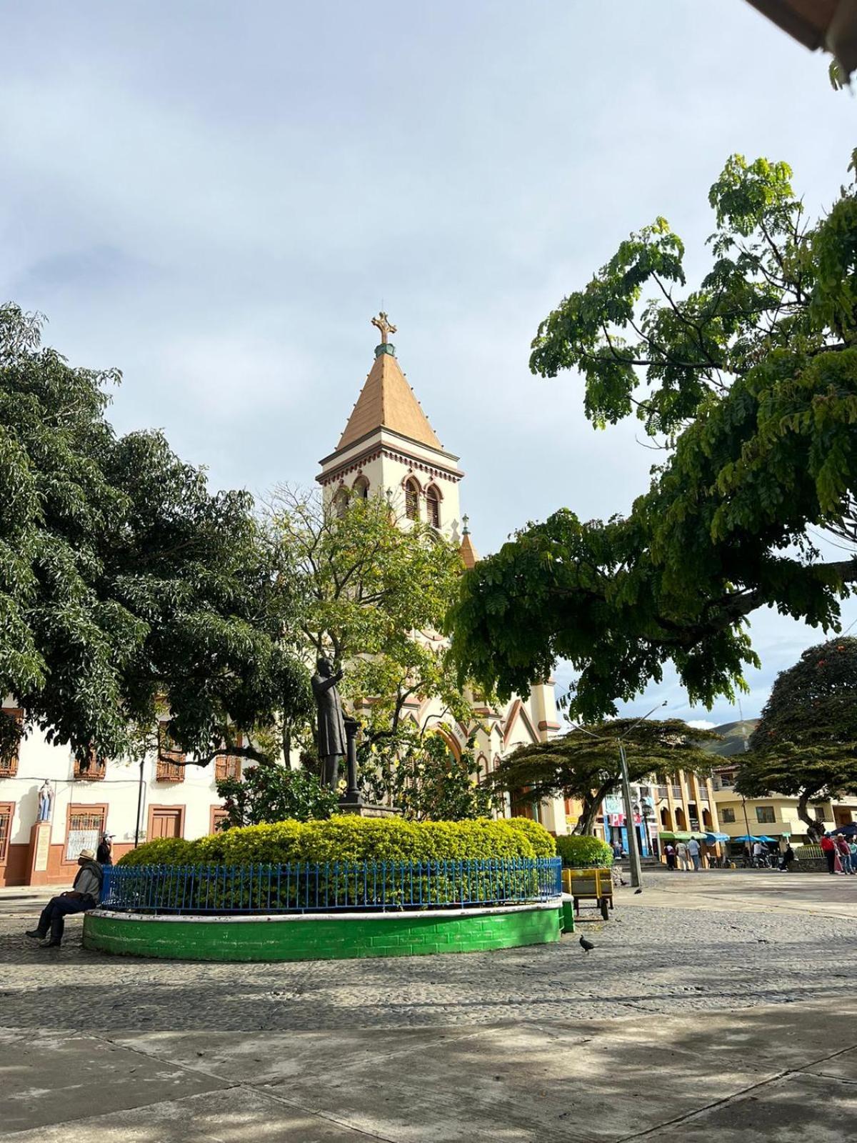 Finca Hotel Paraiso Urrao Екстер'єр фото