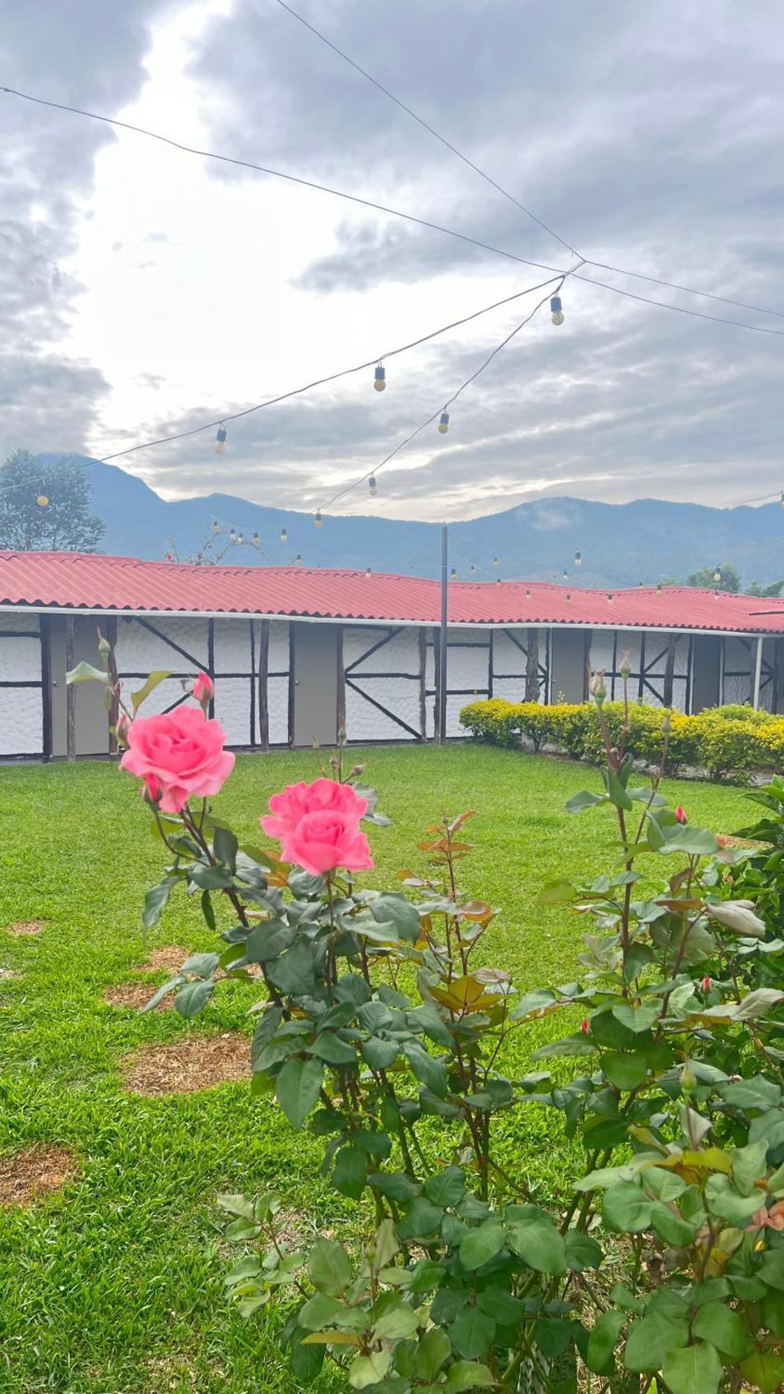 Finca Hotel Paraiso Urrao Екстер'єр фото